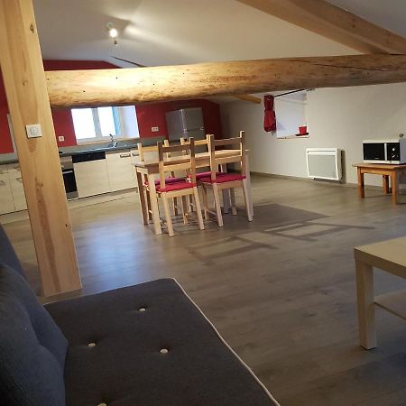 Appartement Chez Pitch&Marina à Sauvessanges Extérieur photo